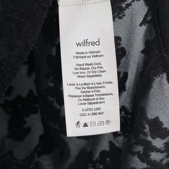 Aritzia Wilfred Black Floral Jacquard Open Back Blouse “Anvers” Sz XXS - Picture 7 of 9